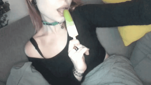 tumblr_pecnwjIu1H1t7uwaz_54060fdfeac3022b55a.gif