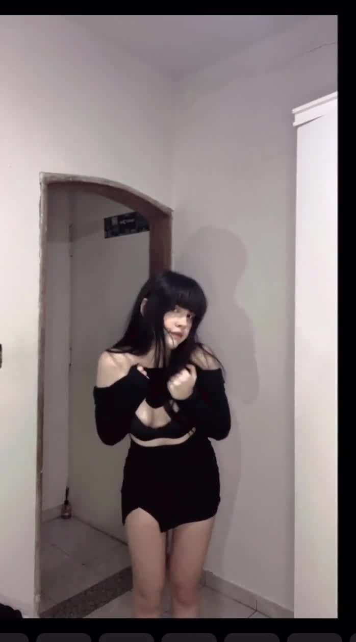 v65arIxs_720p5f733c3af350f5b4.mp4