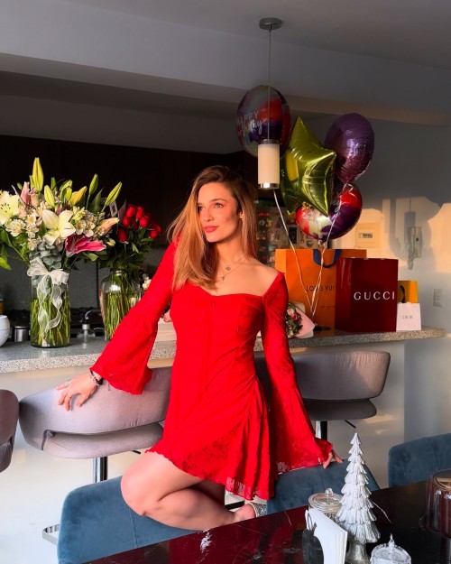 vanesilvasp 1736043025 3538507823467332506 409323555