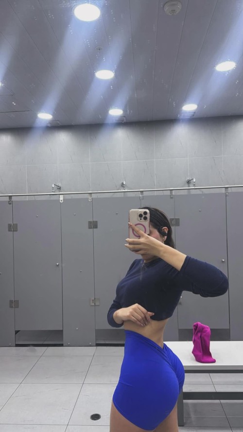 veronicaboyerv_1764265857_1760102477.mp4