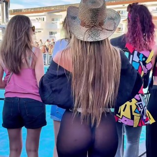 veronicaweffer-feed-2025-a00.mp4_0000093663cdce044d4998498