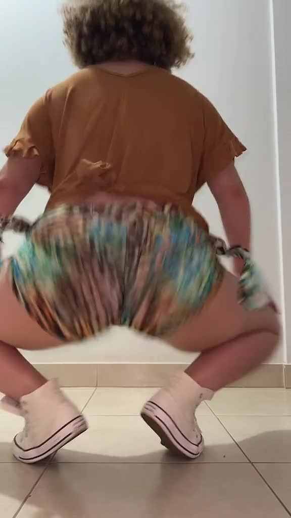 video_2025-07-16_00-35-20f0478453266a3280.mp4