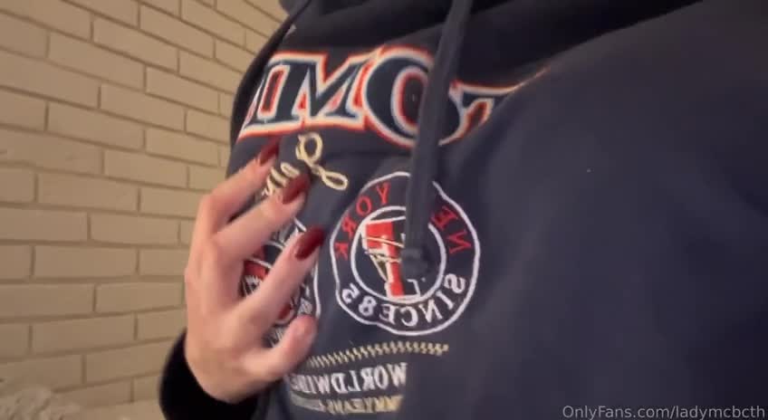 video_2025-09-23_20-05-49-506339955db4f68b8.mp4