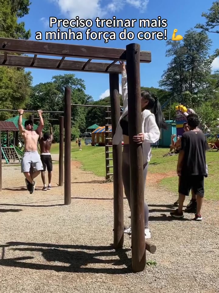1000800915.mp4