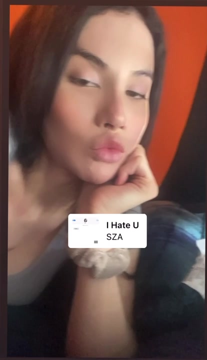 2D9D78B9-5A1F-428B-A334-341916438DF9.mov