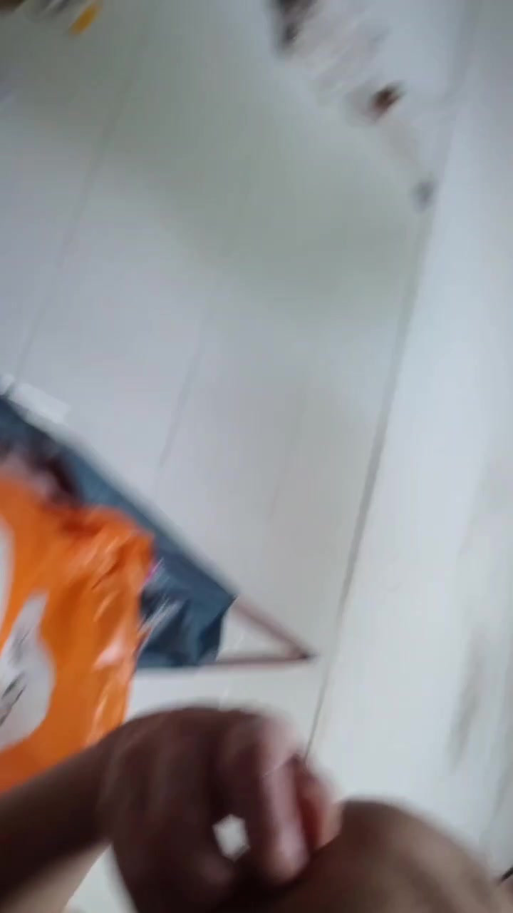 5_6206114866684495830.mp4