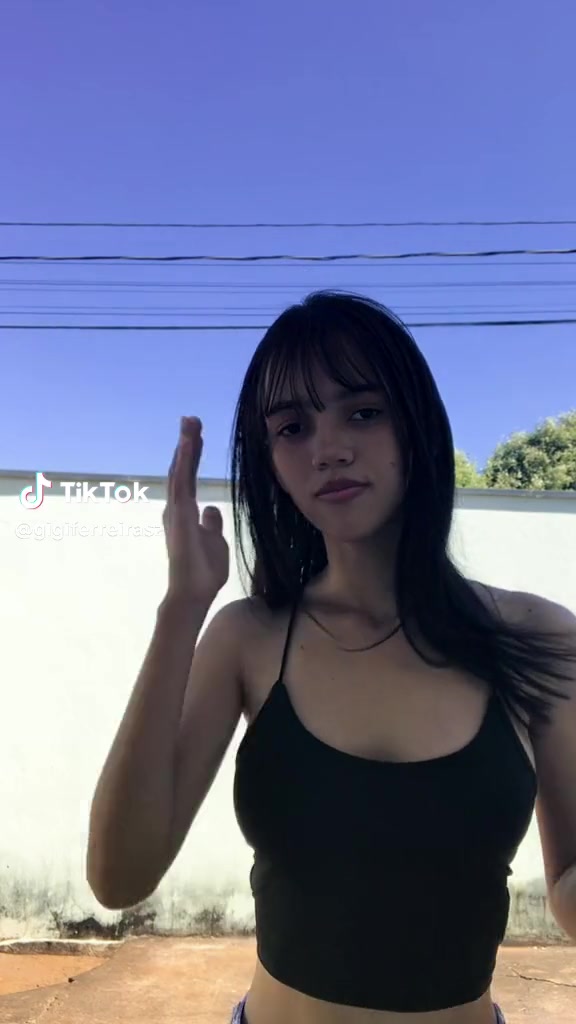 970490cb3b6fd6b149f5077b67bbb89b.mp4