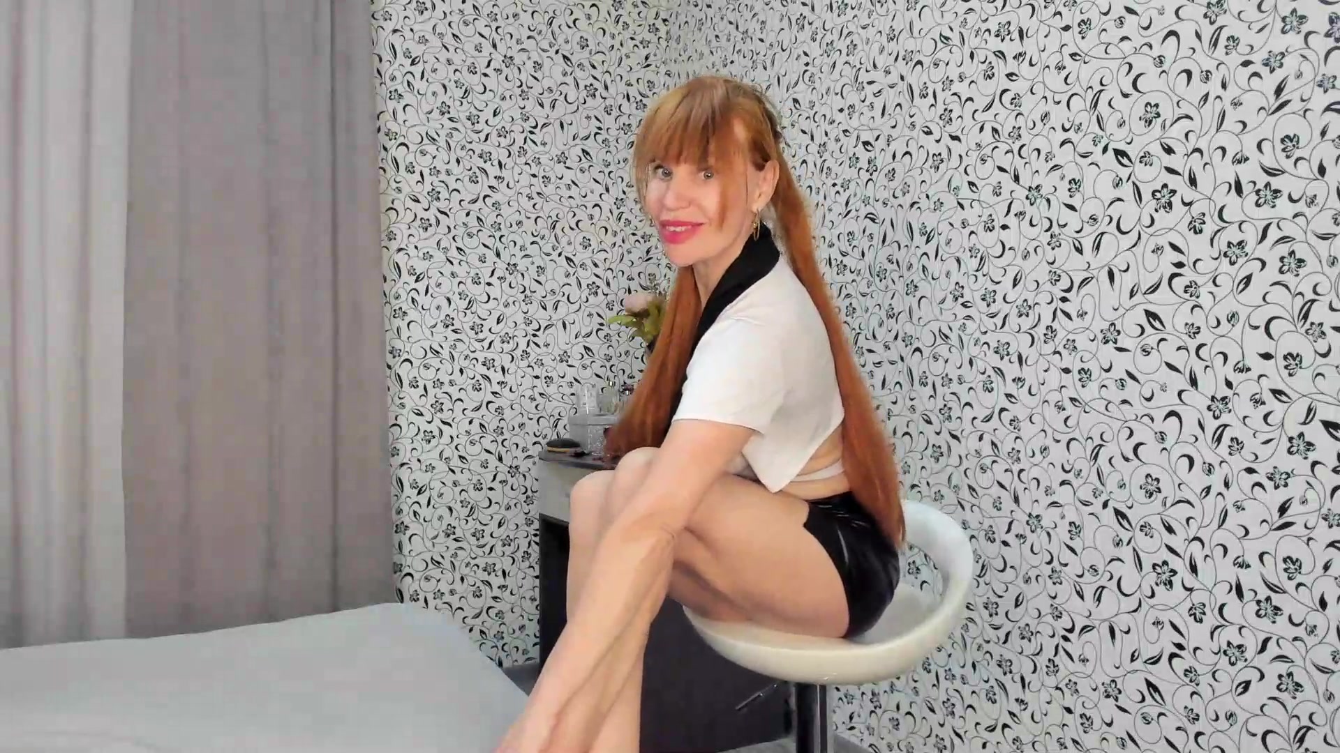 CherryLoveBombb_Small_Dick_vs._Big_Dick_Sex_Comparison_-_CamWhores_17.mp4