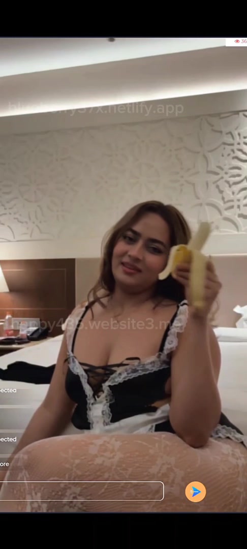 Divya Mistry - sexy maid Teaser.mp4