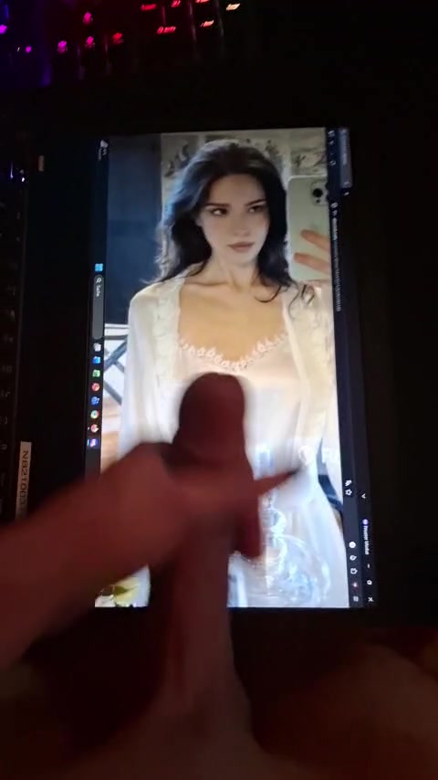 Snapchat-1387784727.mp4