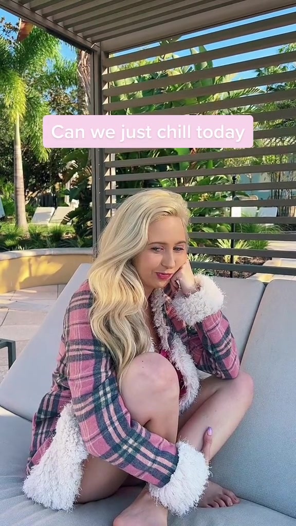 Snaptik.app_7167122137164074283.mp4