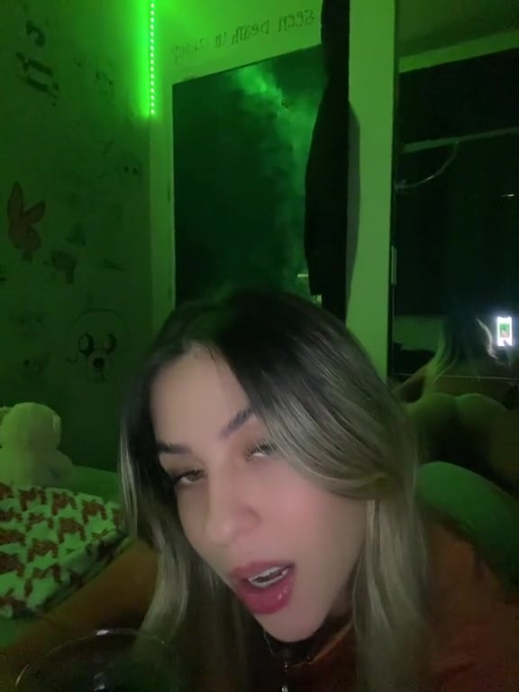 Snaptik.app_7385740676148825350.mp4