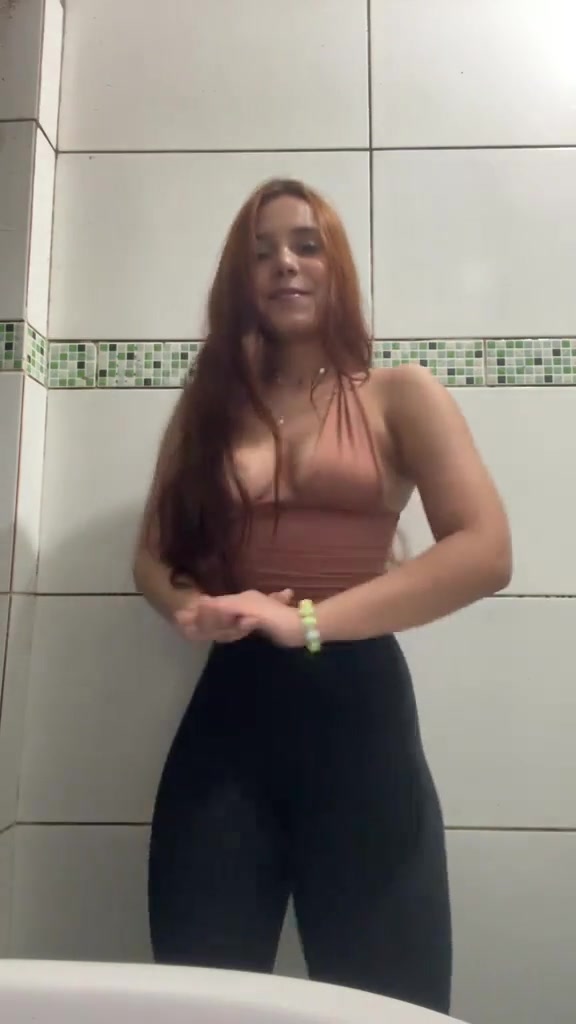 VDzMWAwZ_720p.mp4