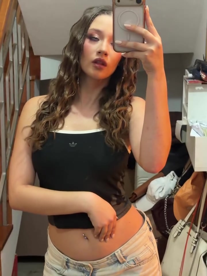 adriana_campossalazar_1771948038_3839699787256306771_4326977930.mp4