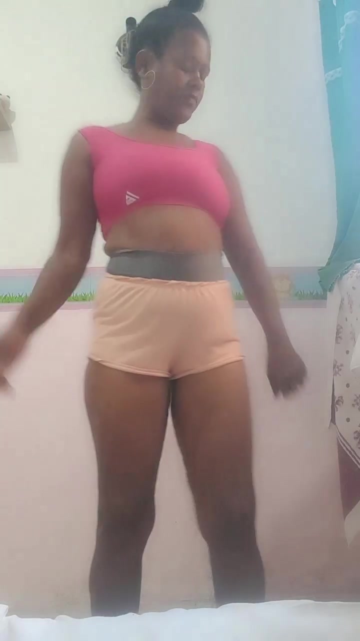 alexsandra_lins_freitas-20251015-0002.mp4