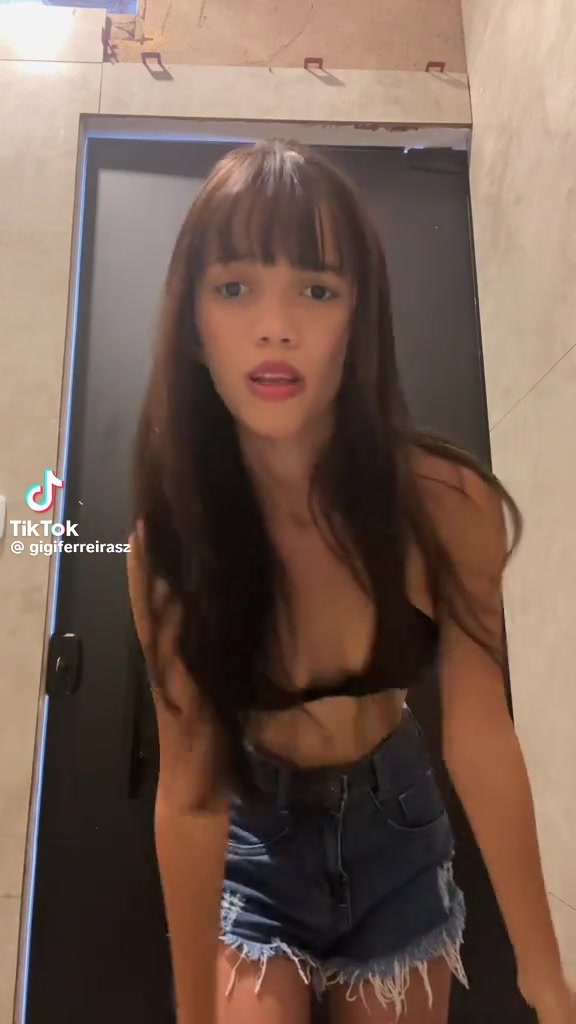 b4f5d10c9af02a778aab6edfa0e53a60.mp4