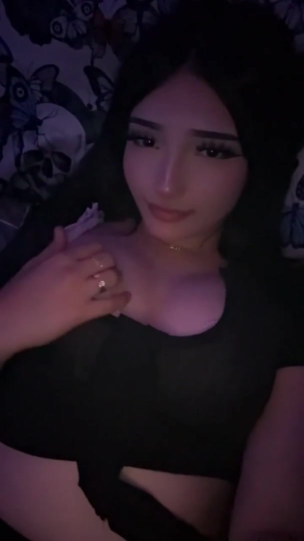 compressed_watermark_83793_vampirxi_1002858108.mp4