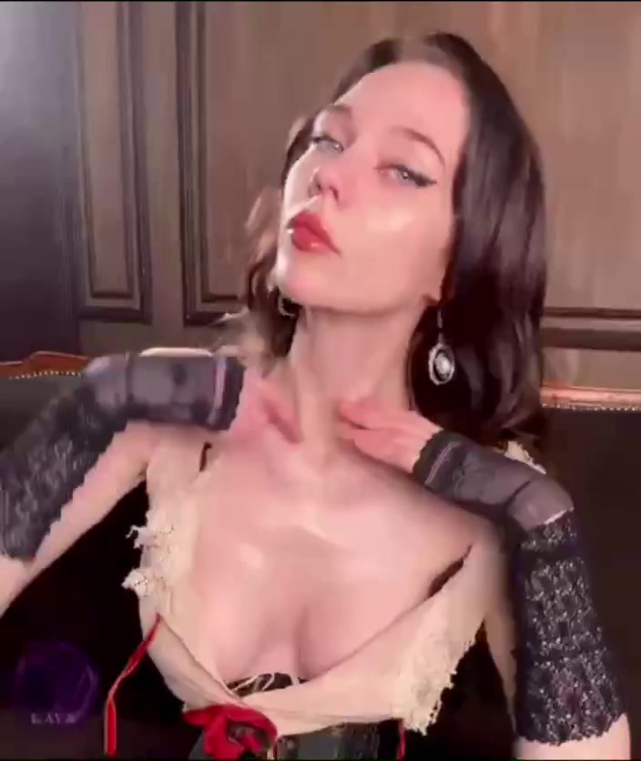 eeed835f64b64c05f4fbaa7ce6022ac3.mp4