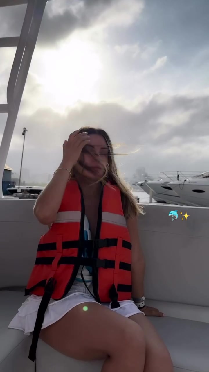 fiorellaretiz_AQPFdTnKVfnalpklg_y_wrbhS7CKNSoOi4PNWlvf7PbaFxKjSsM5CbZVjUrkgS214CUQ_6_yojMDW82Y2imVW7X1lh22QkUGgQbNmtk.mp4