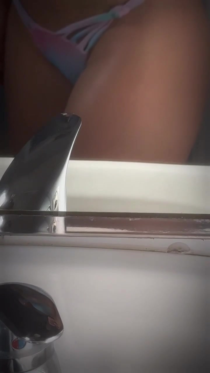 ips-72C44C55-5865-44AD-9150-20E2F20BD63E.mp4