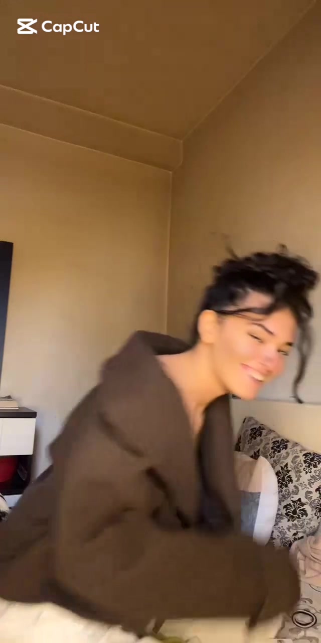 lv_0_٢٠٢٦٠٢٠٧٢٣٤٠٤٤.mp4