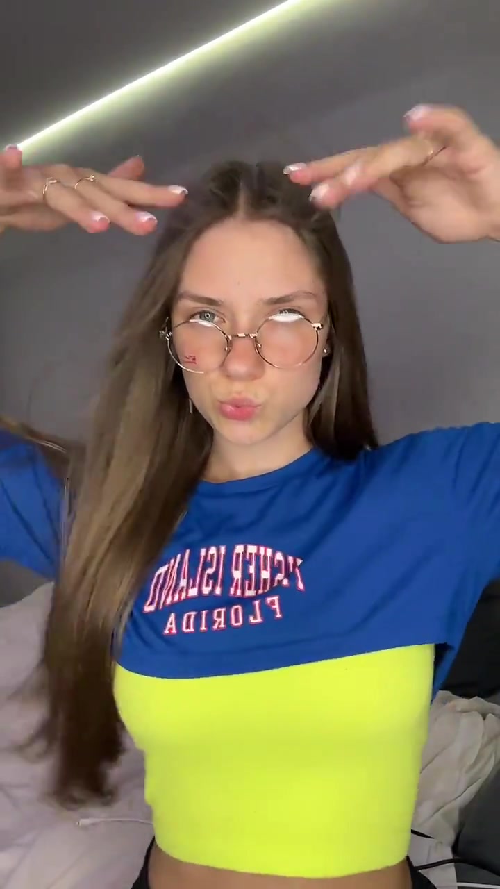 miss.selinka (3) (2).mp4