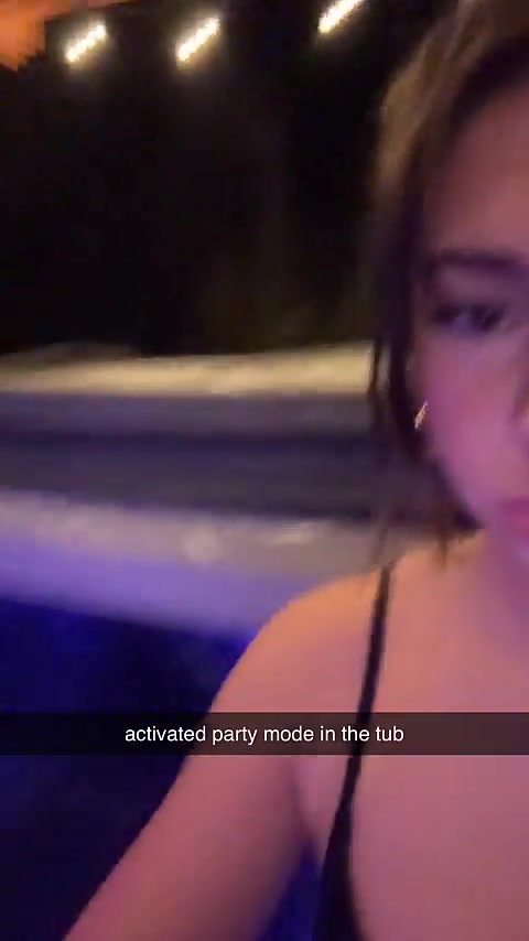 nqT8Bt1F10xcMZvsvbLUK.1034.mp4