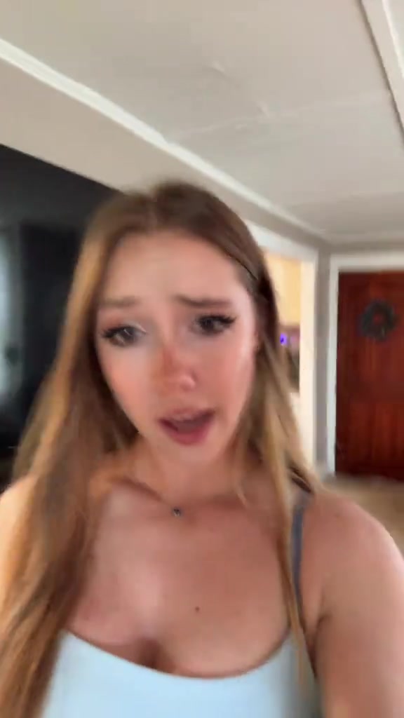 snaptik_7532518286718684429.mp4