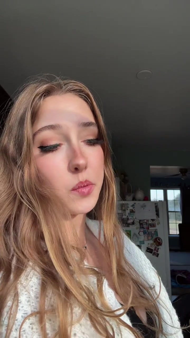 snaptik_7583420443445513485_v2.mp4