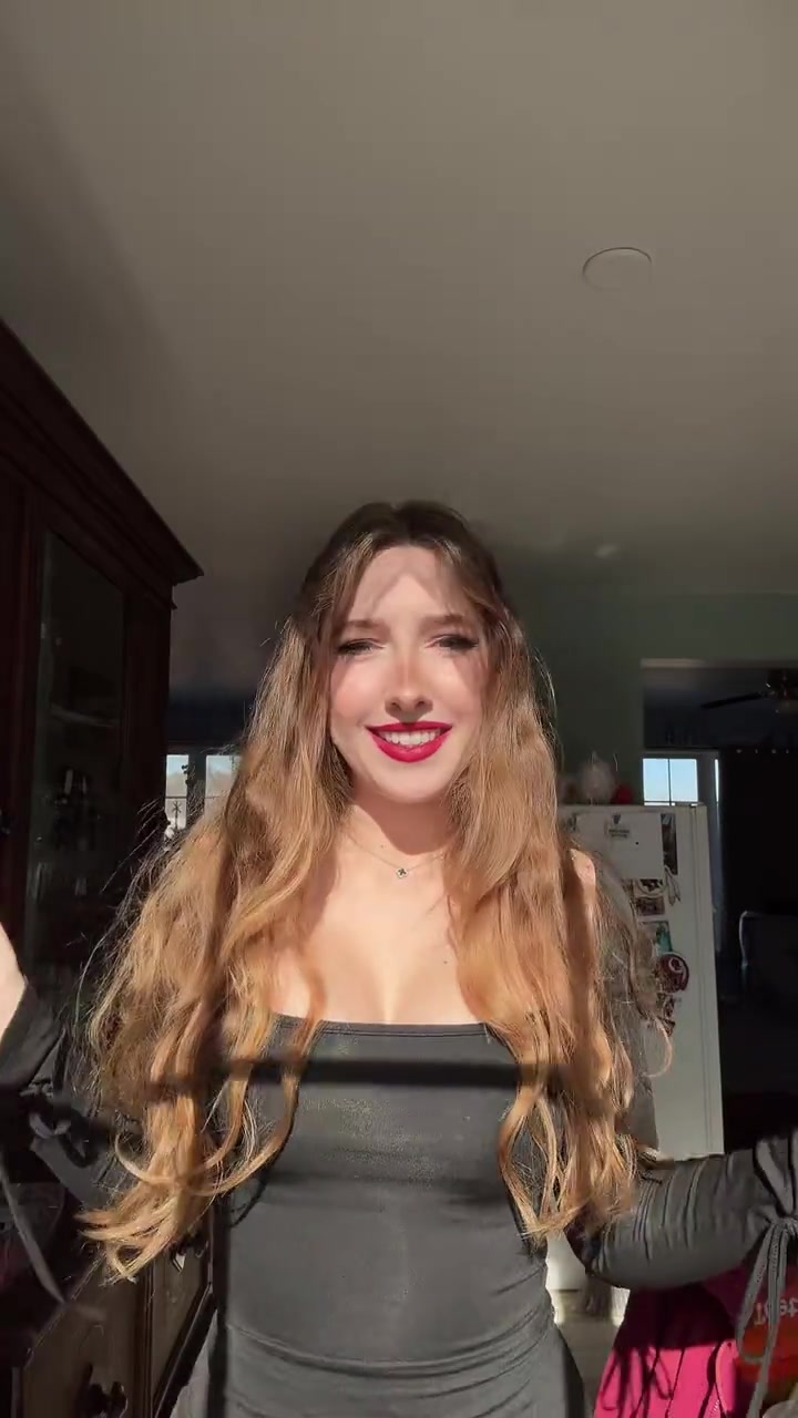 snaptik_7597128811271949582_v2.mp4