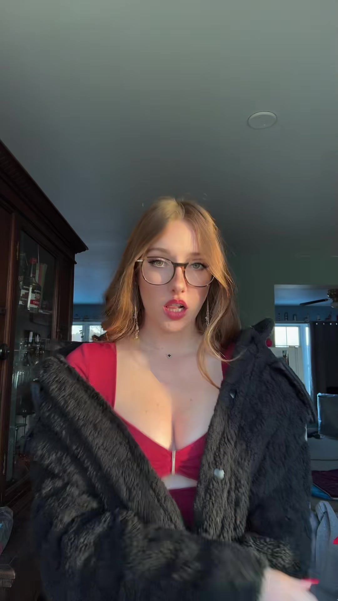 snaptik_7608161664868961549_v3.mp4