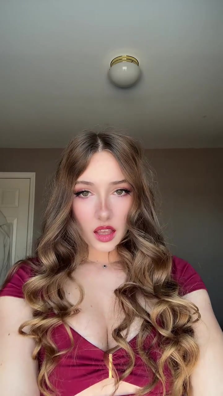 snaptik_7612045938227449101_v3.mp4