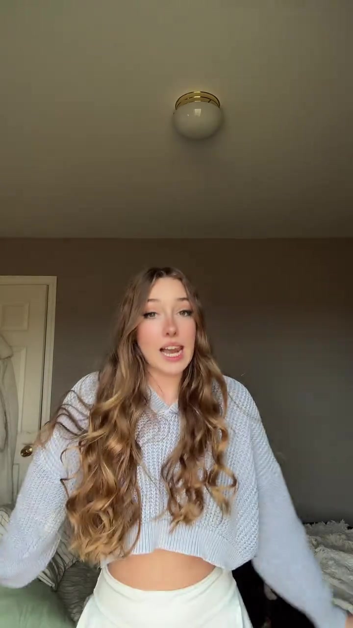 snaptik_7617239566537264398_v3.mp4