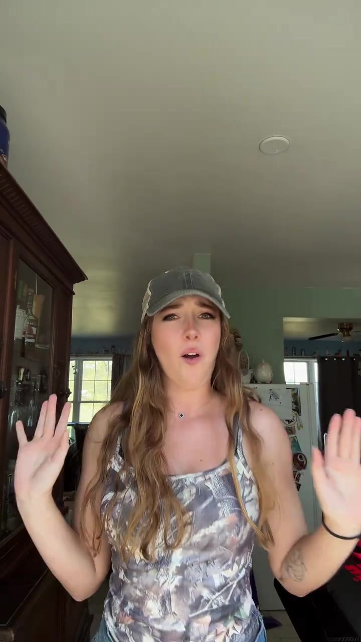 snaptik_7629466297977408782_v3.mp4