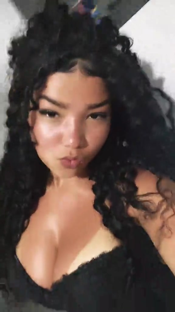 snaptik_7641569822928669972_v3.mp4