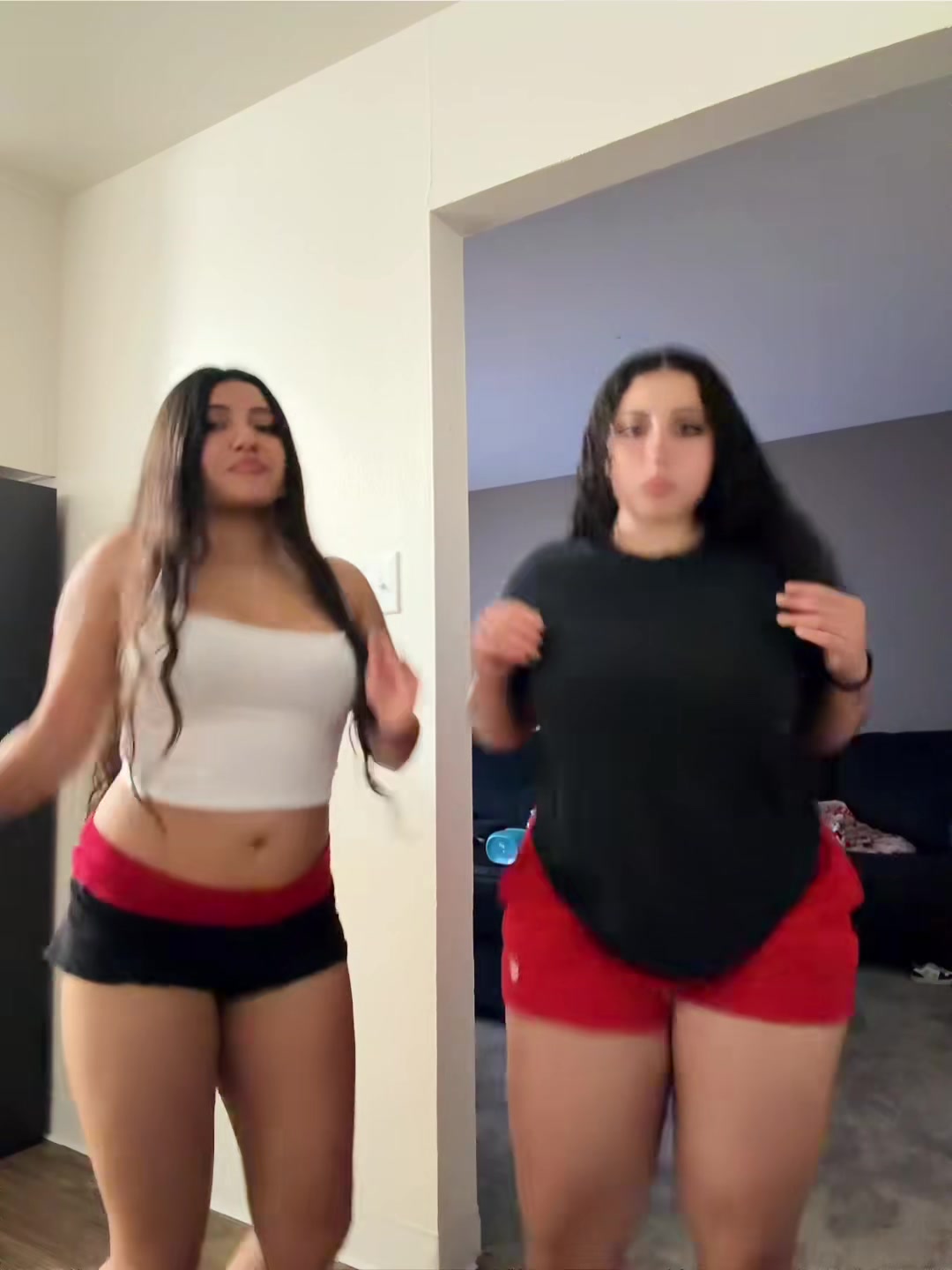 snaptik_7657480365837241613_v3.mp4