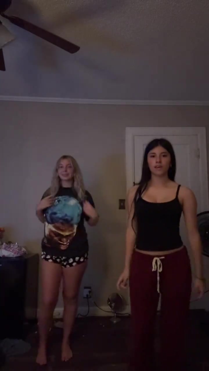 tiktok_cutiehadly_7654712101176380685.mp4