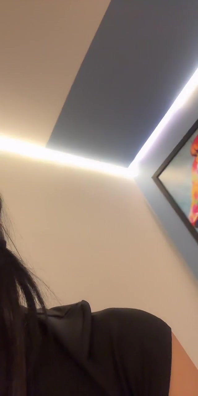 tiktok_@ppkinharosa_2026-03-21 20-23-46_720p_Completei meus 18y hoje.mp4