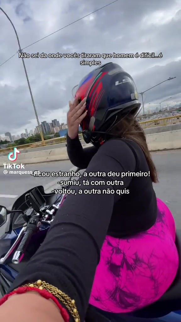 v1c044g50000d60l78fog65mmr1fodjg.mp4
