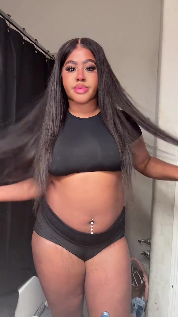 w.aashlyn - (See through nip).mp4