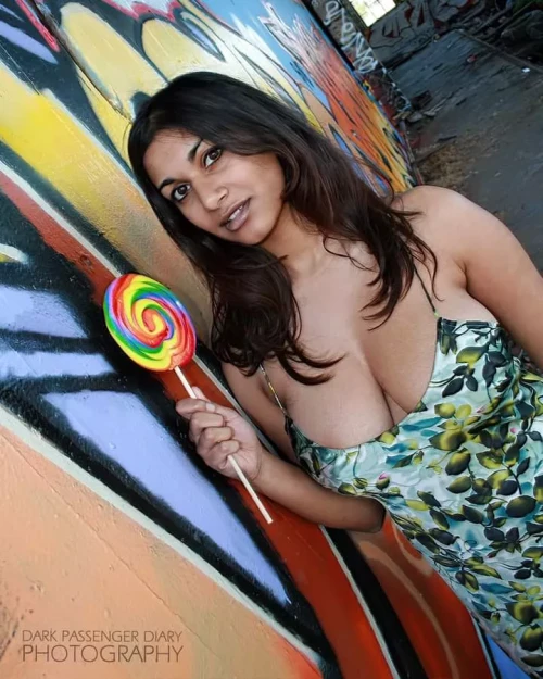 where are the lollipop lovers