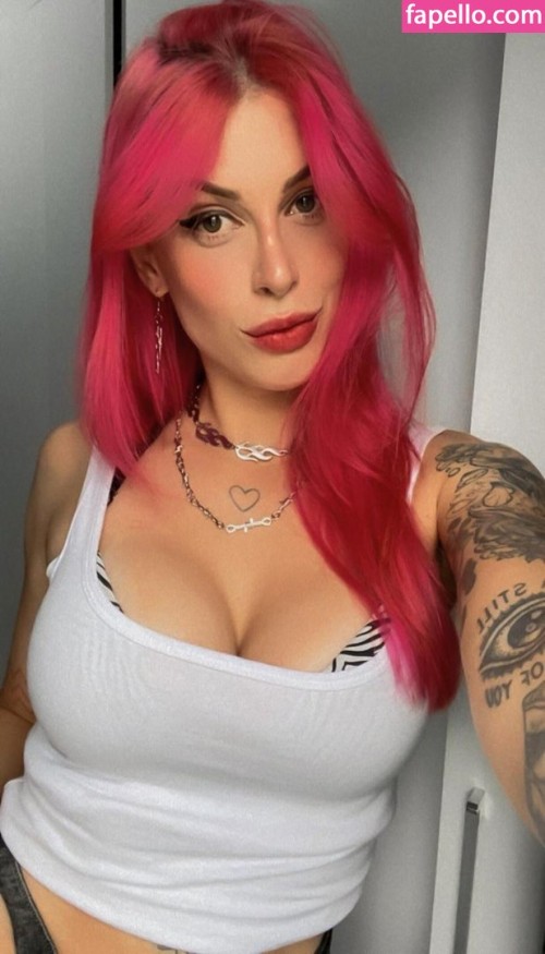 xmillatrix_0005c5d5695c1e67c1d0.jpg