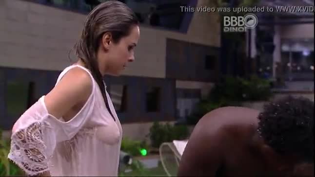 xvideos.com_a42bea595d66bda4fa3a89c188d2472cb3ee545a1e3bbdd1.mp4